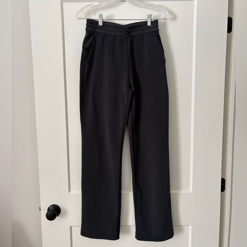 Lululemon Softstreme High-Rise Pant in Black